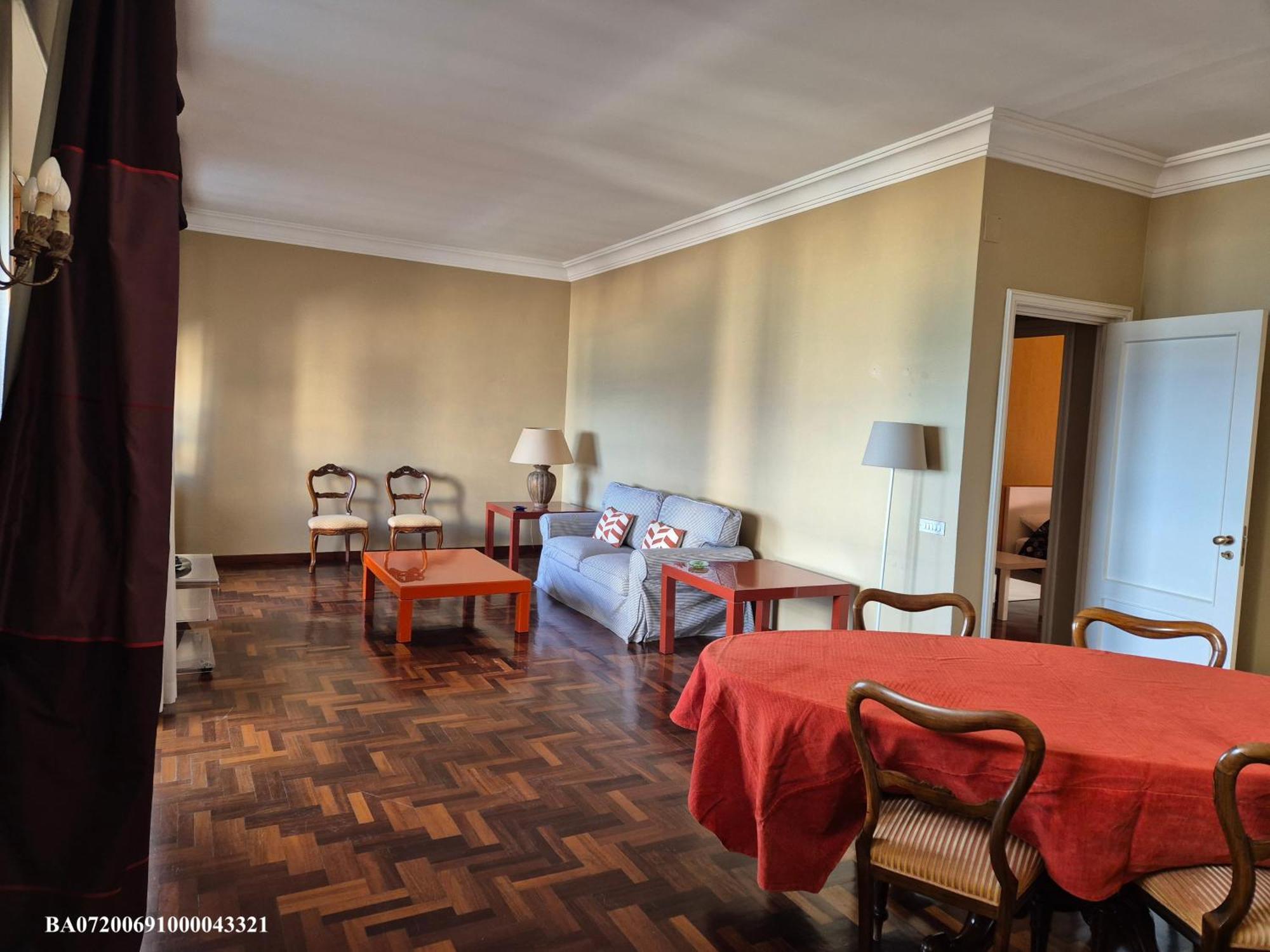 Front Beach Apartment - 3 Bedrooms バーリ エクステリア 写真