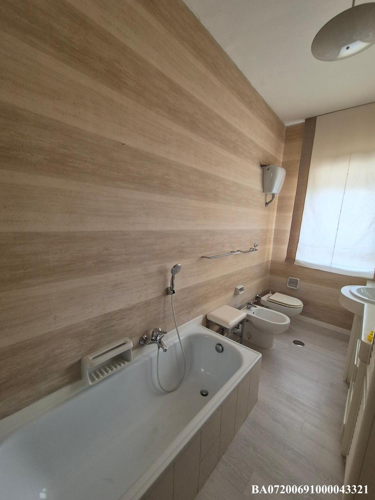 Front Beach Apartment - 3 Bedrooms バーリ エクステリア 写真